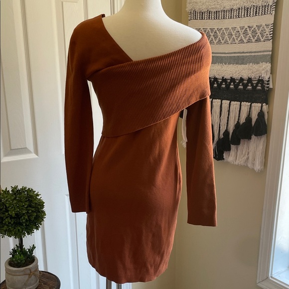 Chic Off-Shoulder Rust/Camel Boho, Western Sweater Dress - Picture 4 of 4